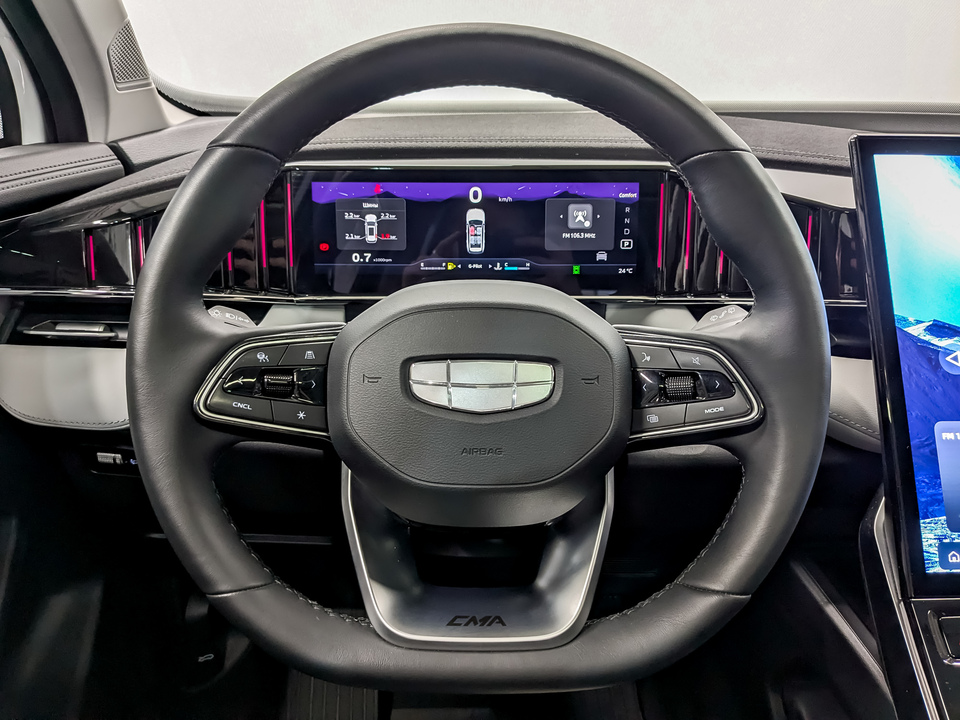 Фото Geely Atlas II с пробегом 12 734 км
