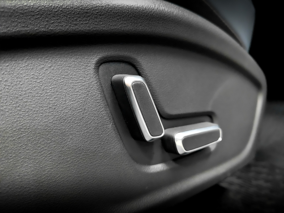 Фото Geely Atlas II с пробегом 12 734 км