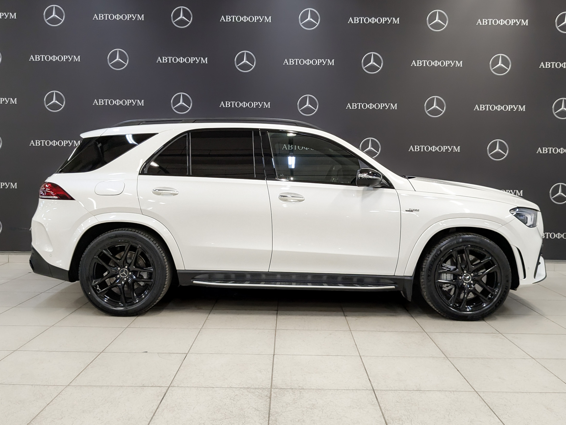 MERCEDES-BENZ GLE 53 AMG 4M 3.00 (435 л.с), автомат, 2020, пробег 113 775 км