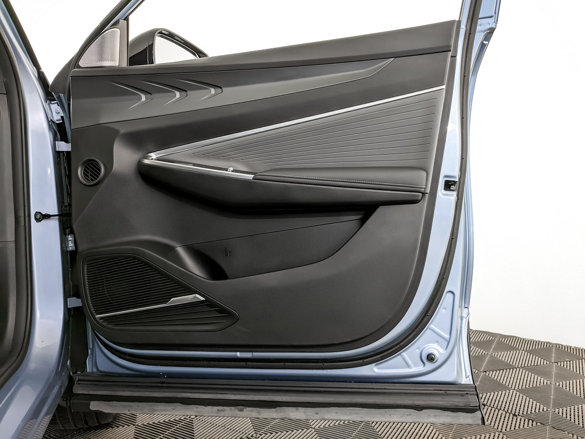 GEELY Cityray (G426) 1.50 (147 л.с), автомат, 2024, пробег 28 241 км
