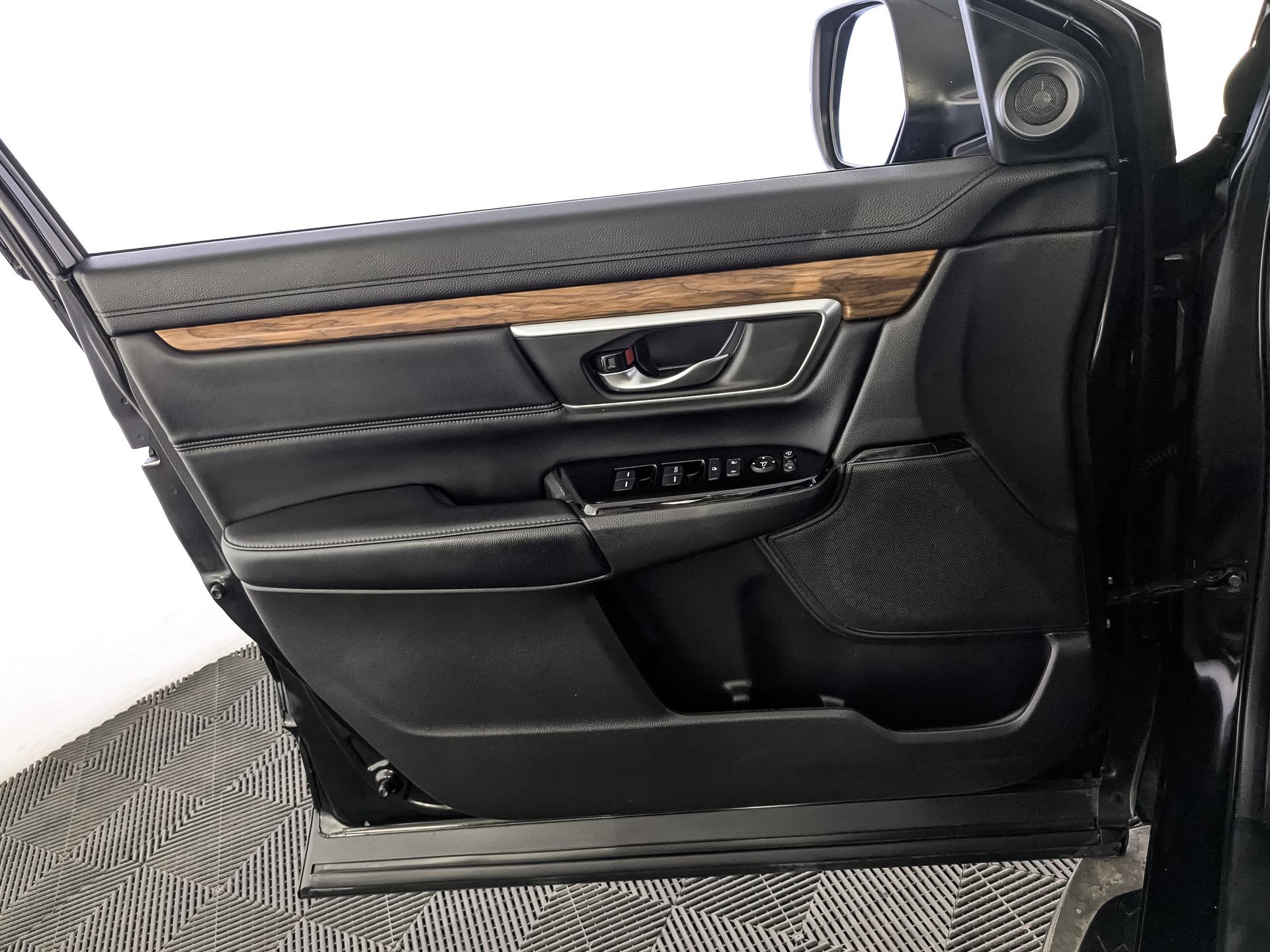 HONDA CR-V 1.50 (193 л.с), автомат, 2022, пробег 86 735 км