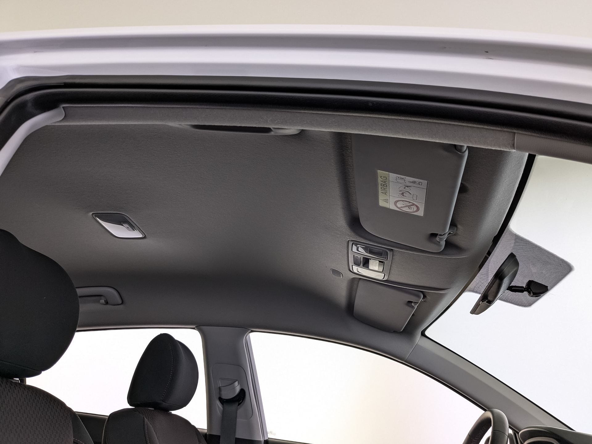 SOLARIS KRX 1.60 (123 л.с), автомат, 2025, пробег 9 710 км