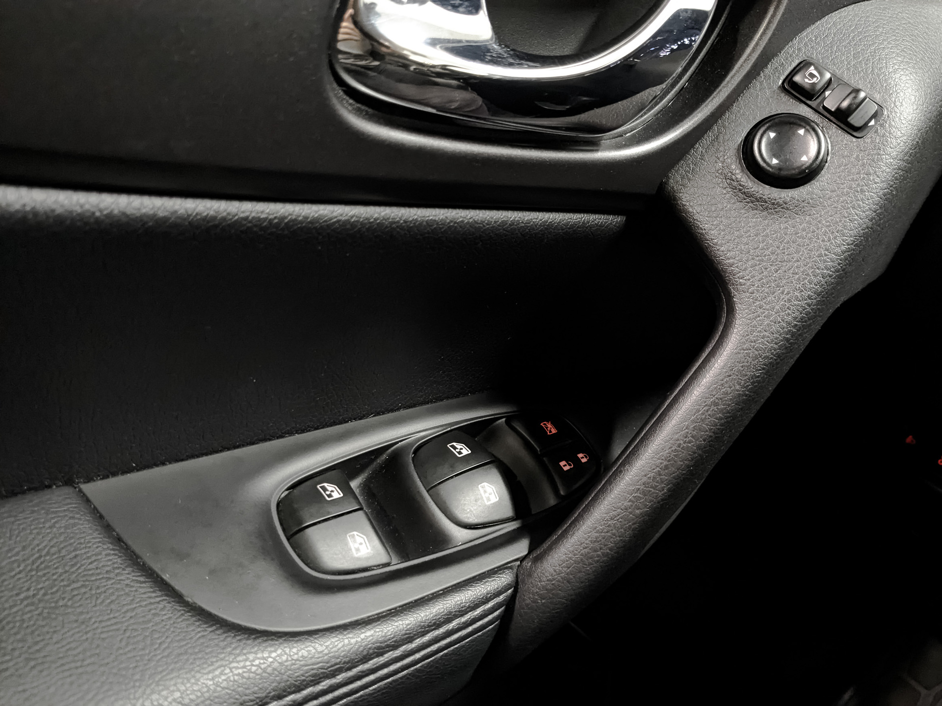 NISSAN Qashqai 1.20 (115 л.с), автомат, 2021, пробег 70 375 км