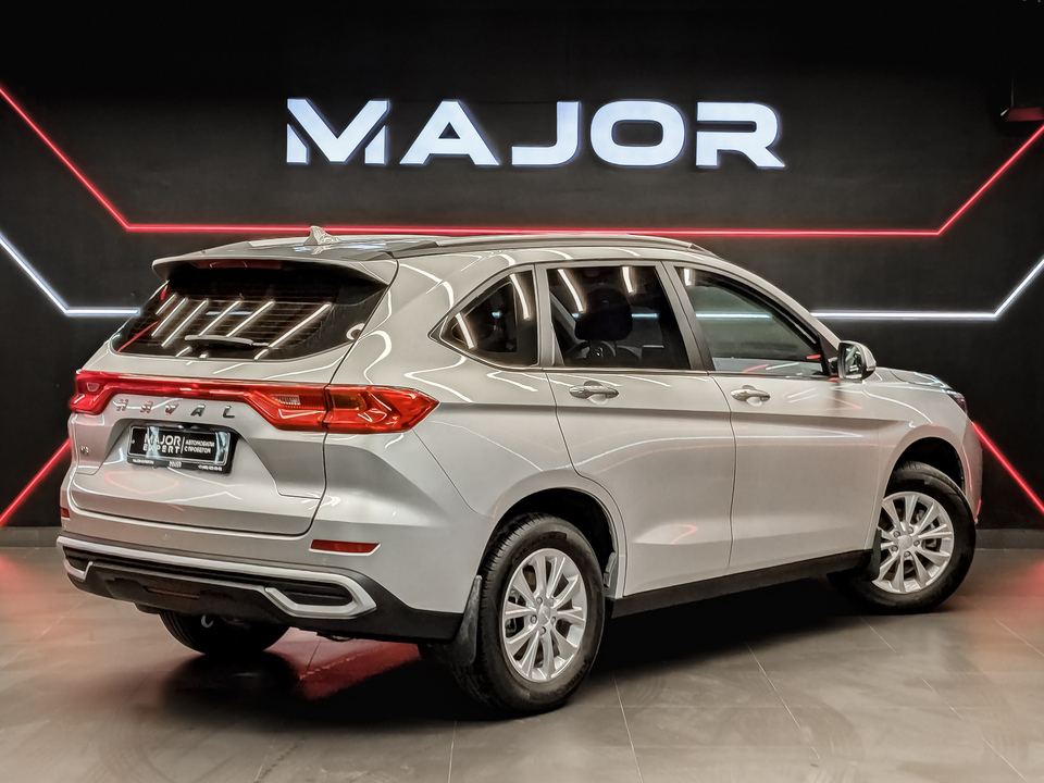 Haval M6