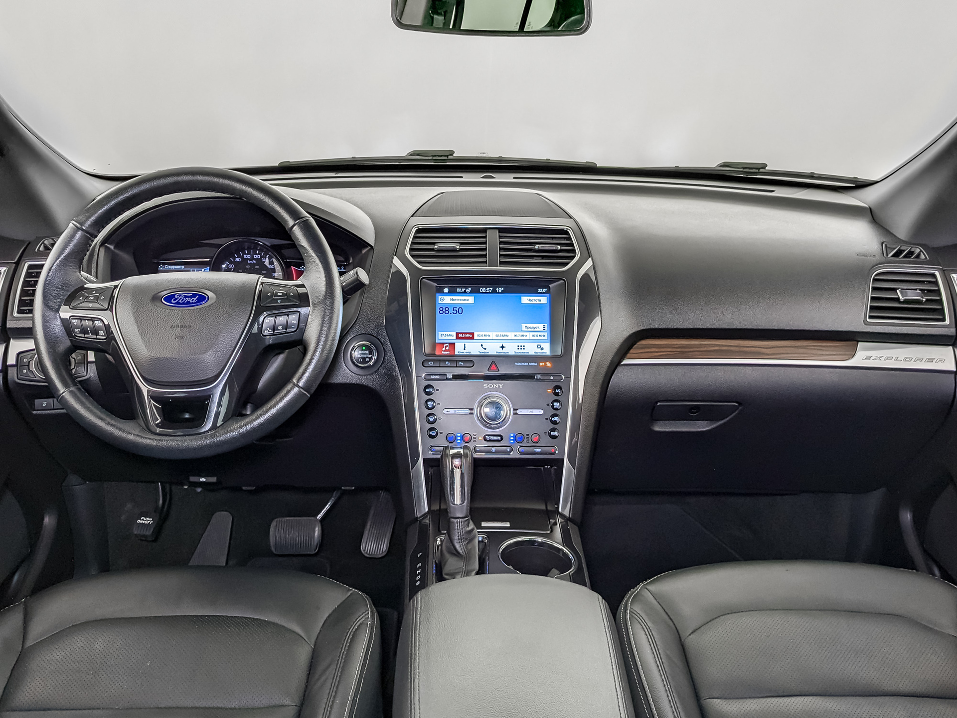 FORD Explorer 3.50 (249 л.с), автомат, 2018, пробег 47 253 км
