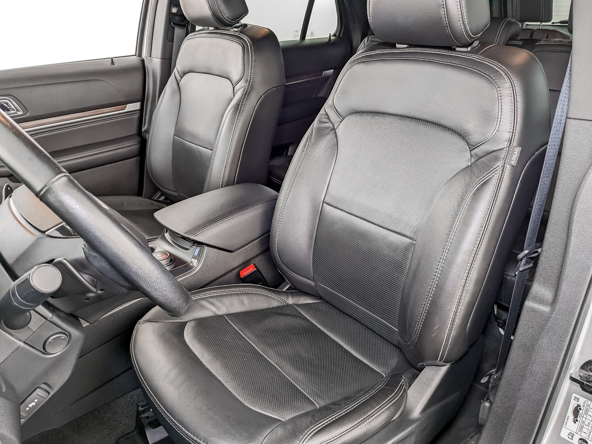 FORD Explorer 3.50 (249 л.с), автомат, 2018, пробег 47 253 км