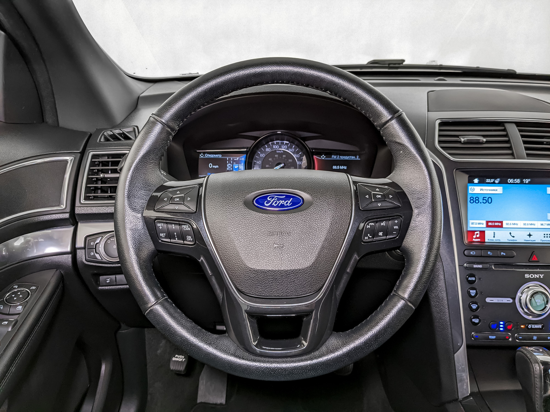 FORD Explorer 3.50 (249 л.с), автомат, 2018, пробег 47 253 км