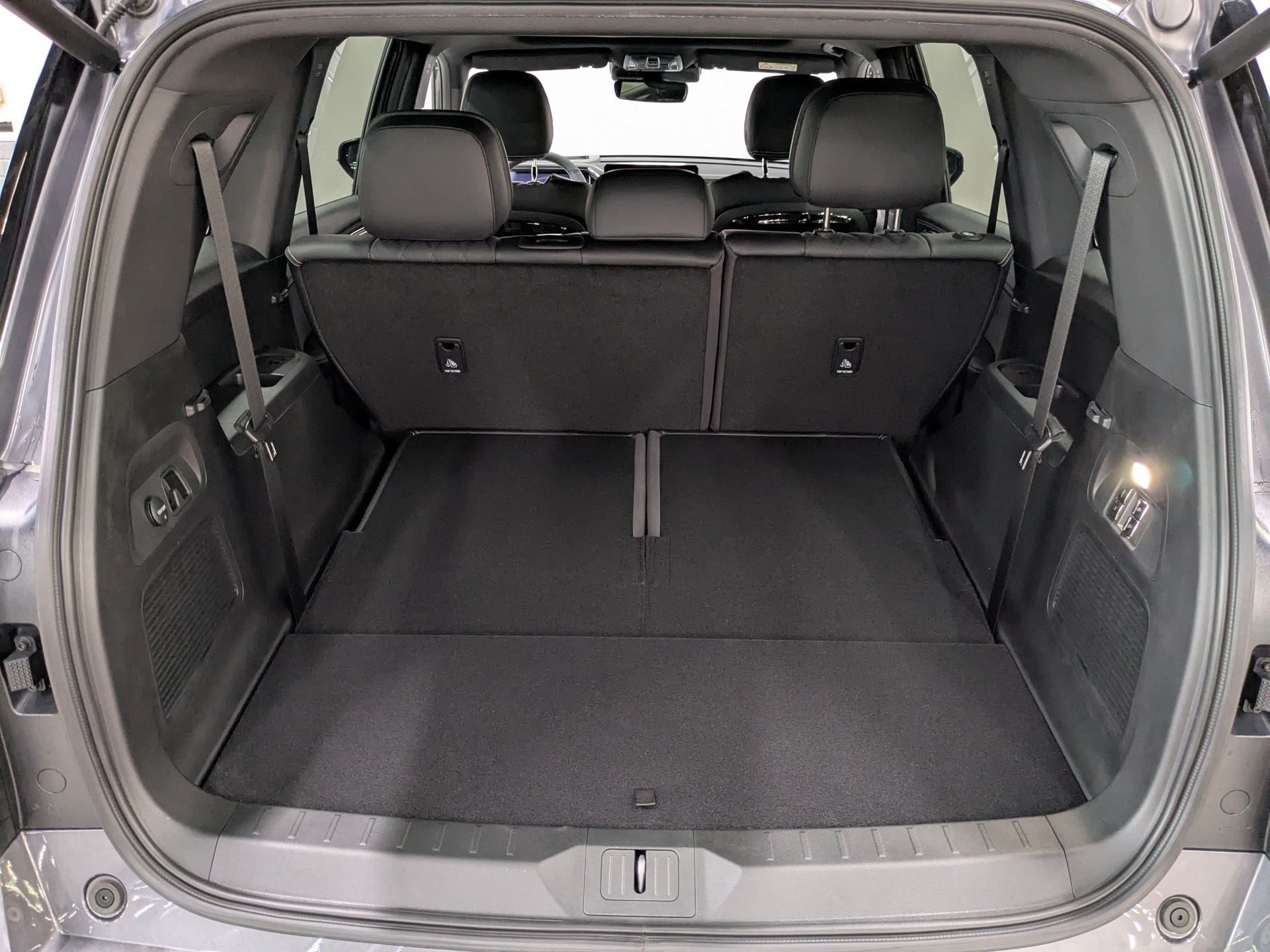 Фото GAC GS8 FL GX Traveller 2.0T/231 8AT 4WD 7S