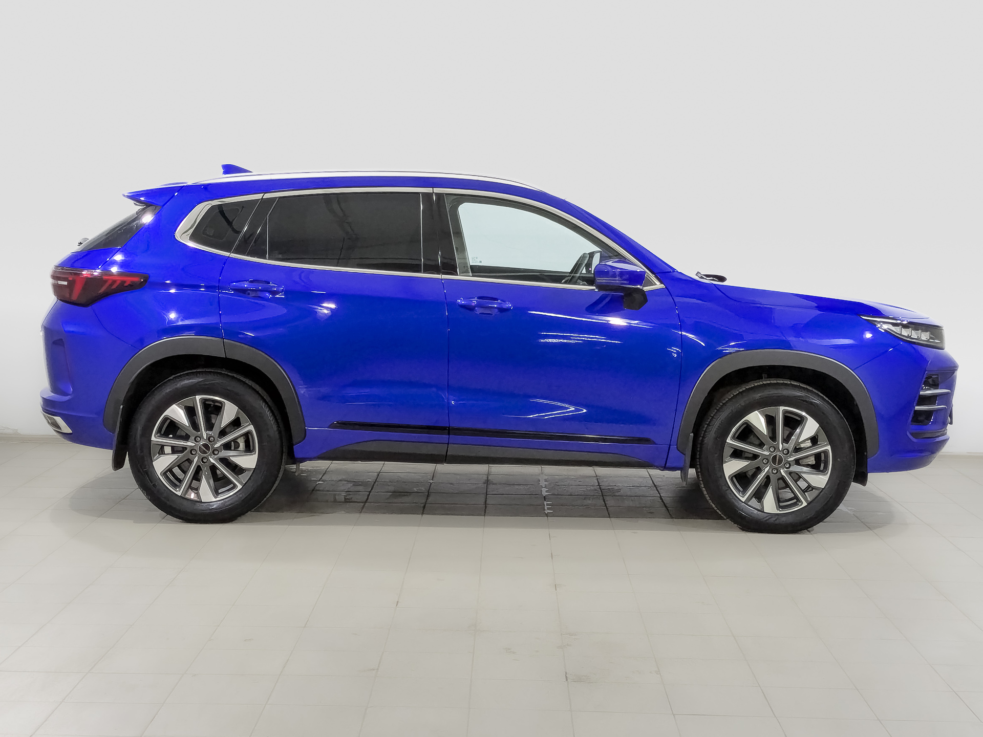 EXEED LX 1.50 (147 л.с), автомат, 2023, пробег 12 521 км