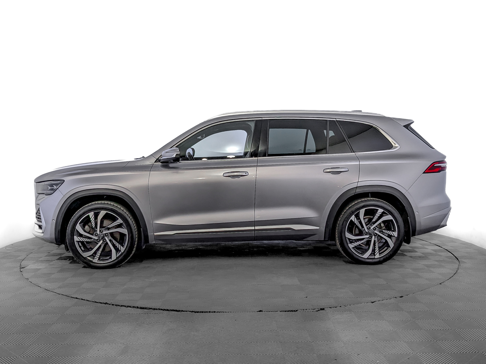 GEELY Monjaro 2.00 (238 л.с), автомат, 2023, пробег 47 032 км