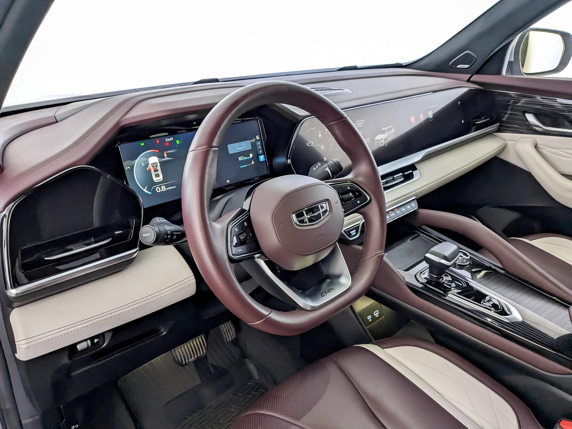 GEELY Monjaro 2.00 (238 л.с), автомат, 2023, пробег 47 032 км