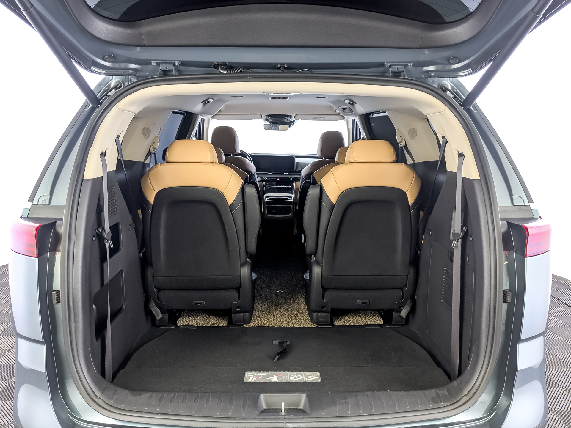 KIA Carnival 2.20 (202 л.с), автомат, 2020, пробег 104 342 км