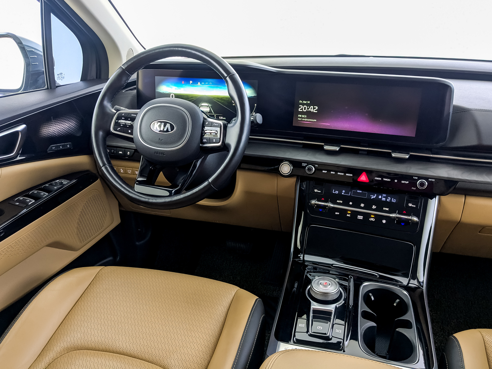 KIA Carnival 2.20 (202 л.с), автомат, 2020, пробег 104 342 км