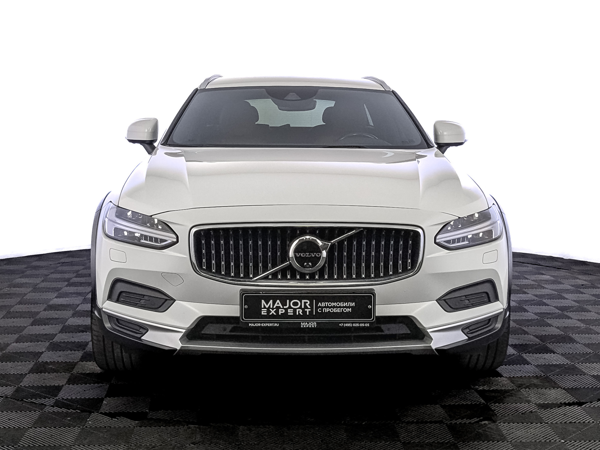 VOLVO V90 Cross Country 2.00 (249 л.с), автомат, 2021, пробег 75 544 км