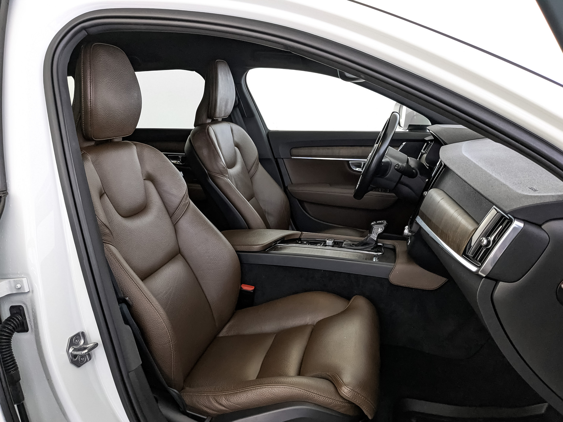 VOLVO V90 Cross Country 2.00 (249 л.с), автомат, 2021, пробег 75 544 км