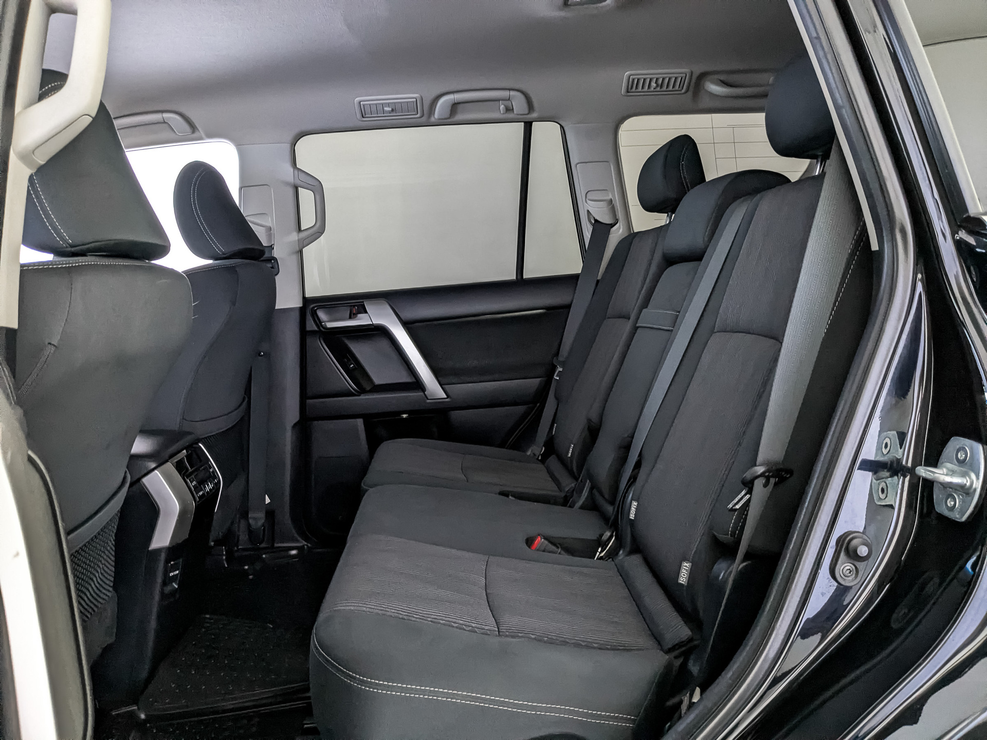 TOYOTA Land Cruiser Prado 2.80 (177 л.с), автомат, 2020, пробег 173 638 км