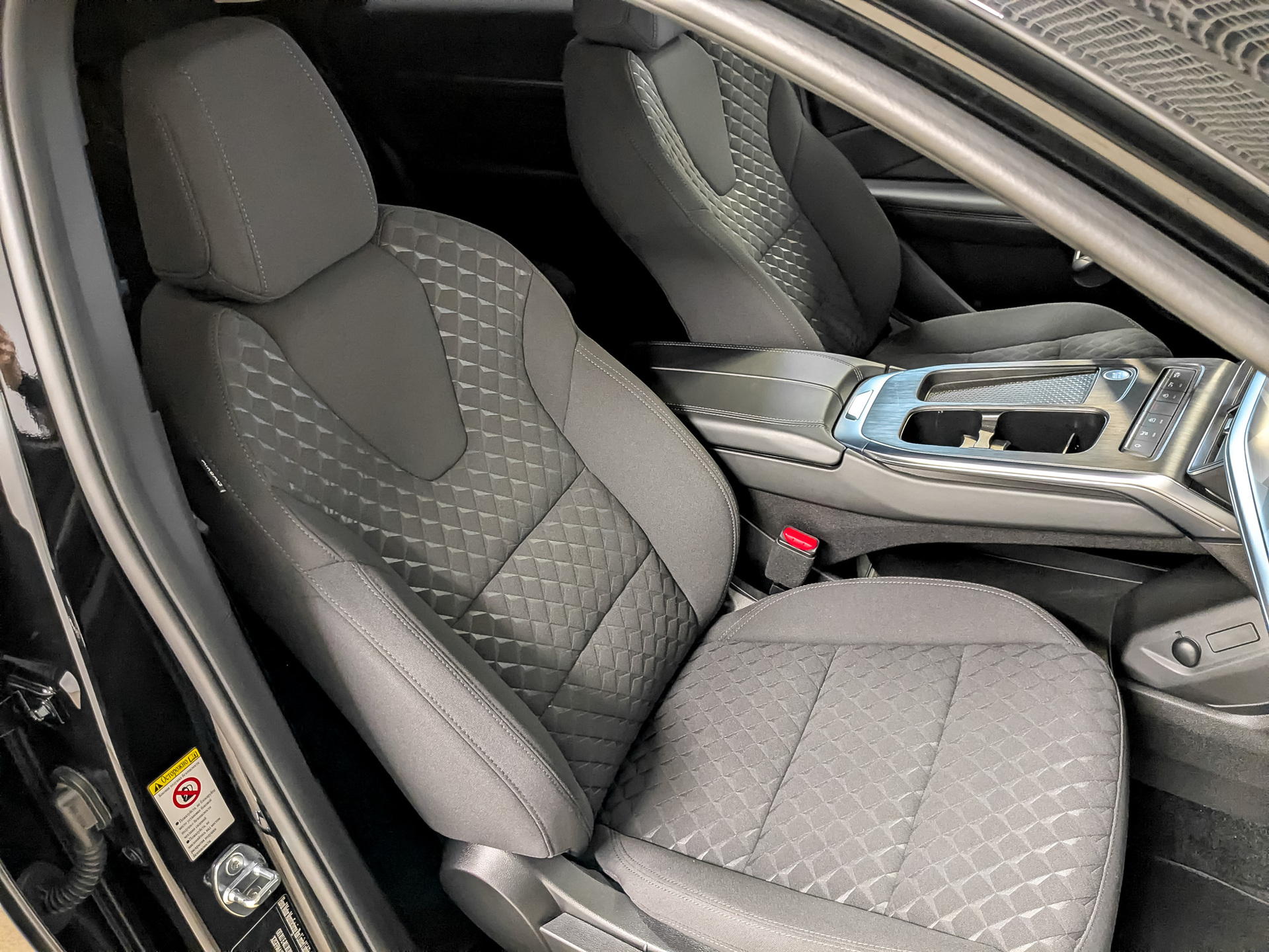 HAVAL F7 2.00 (192 л.с), автомат, 2025, пробег 23 038 км