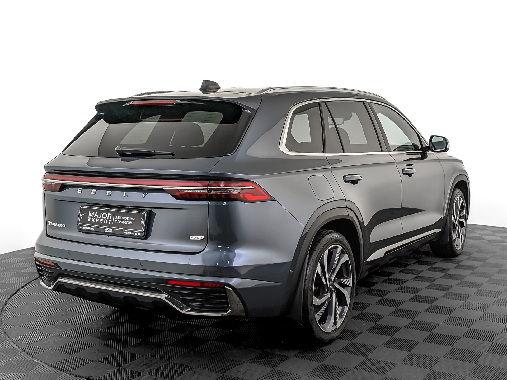 GEELY Monjaro 2.00 (238 л.с), автомат, 2023, пробег 11 568 км