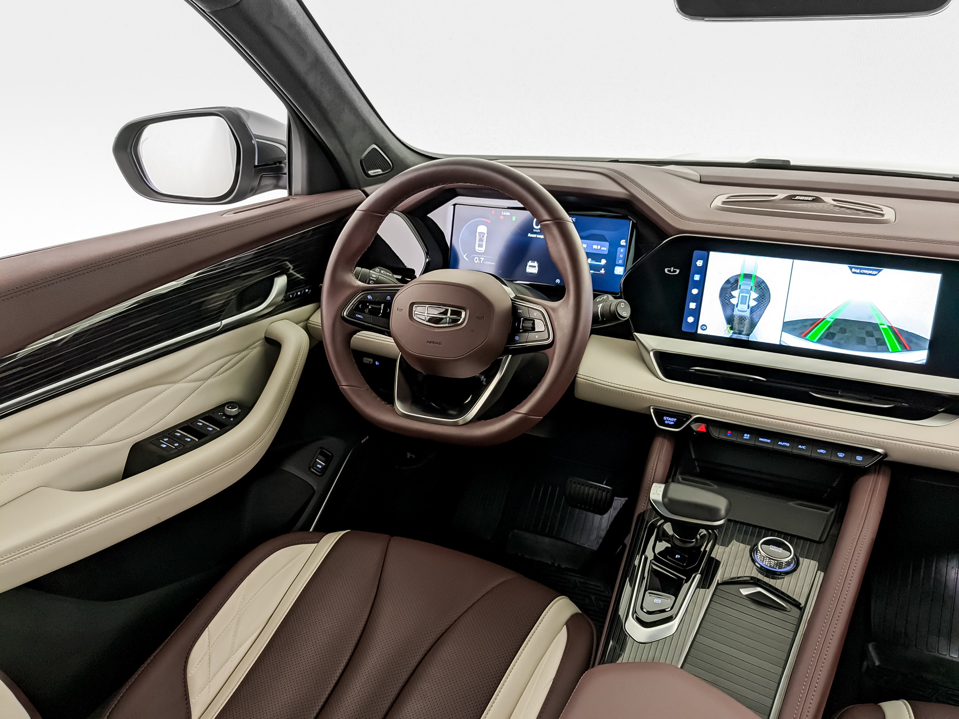 GEELY Monjaro 2.00 (238 л.с), автомат, 2023, пробег 11 568 км