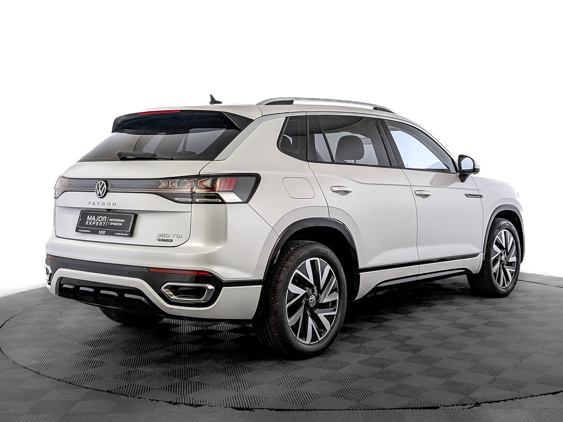 VOLKSWAGEN Tayron 2.00 (220 л.с), автомат, 2023, пробег 20 990 км
