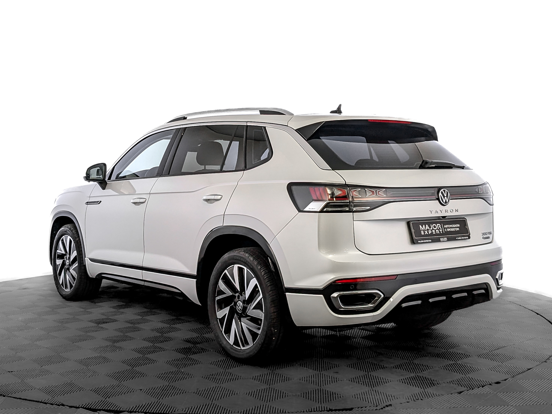 VOLKSWAGEN Tayron 2.00 (220 л.с), автомат, 2023, пробег 20 990 км