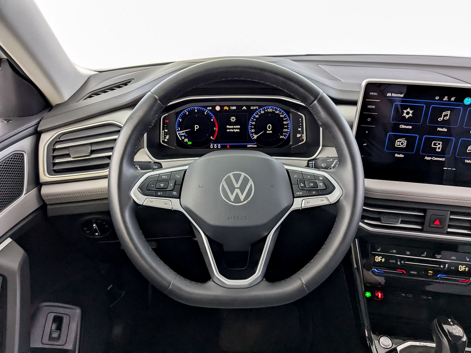 VOLKSWAGEN Tayron 2.00 (220 л.с), автомат, 2023, пробег 20 990 км