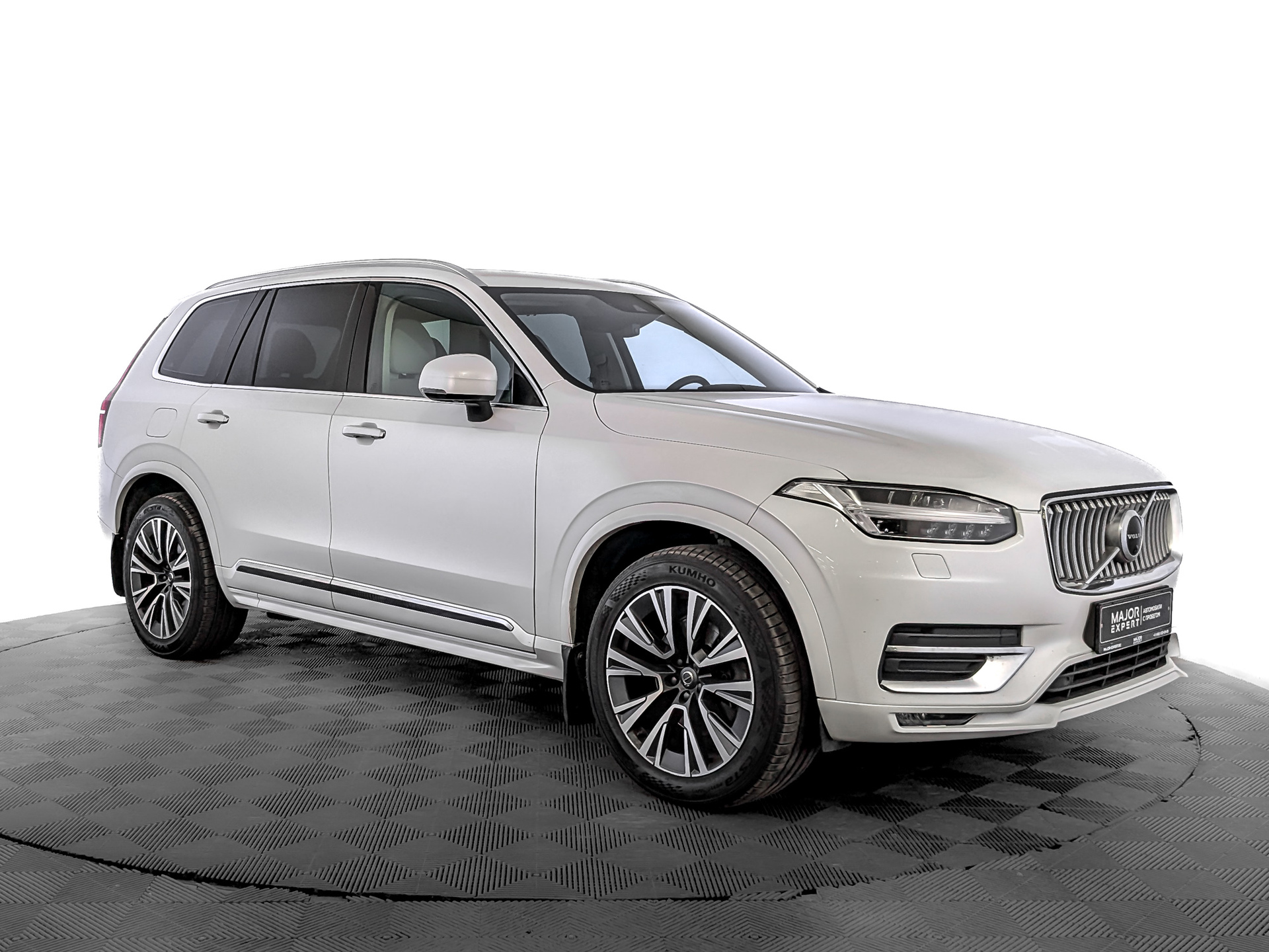 VOLVO XC90 2.00 (249 л.с), автомат, 2021, пробег 80 152 км