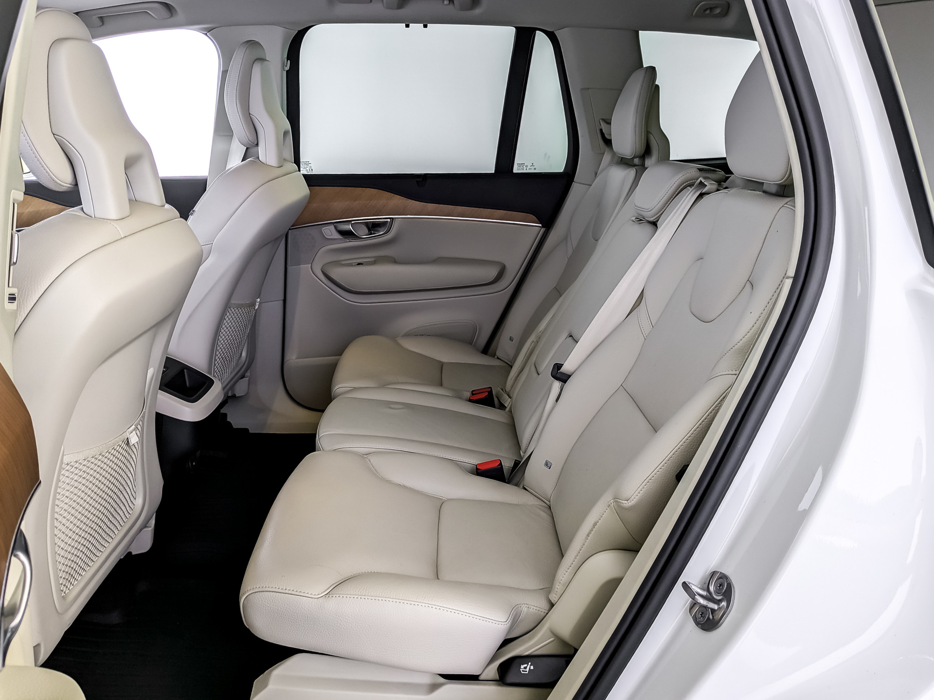 VOLVO XC90 2.00 (249 л.с), автомат, 2021, пробег 80 152 км