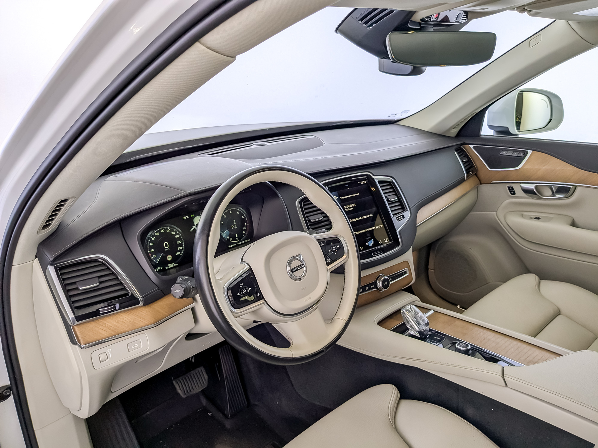 VOLVO XC90 2.00 (249 л.с), автомат, 2021, пробег 80 152 км
