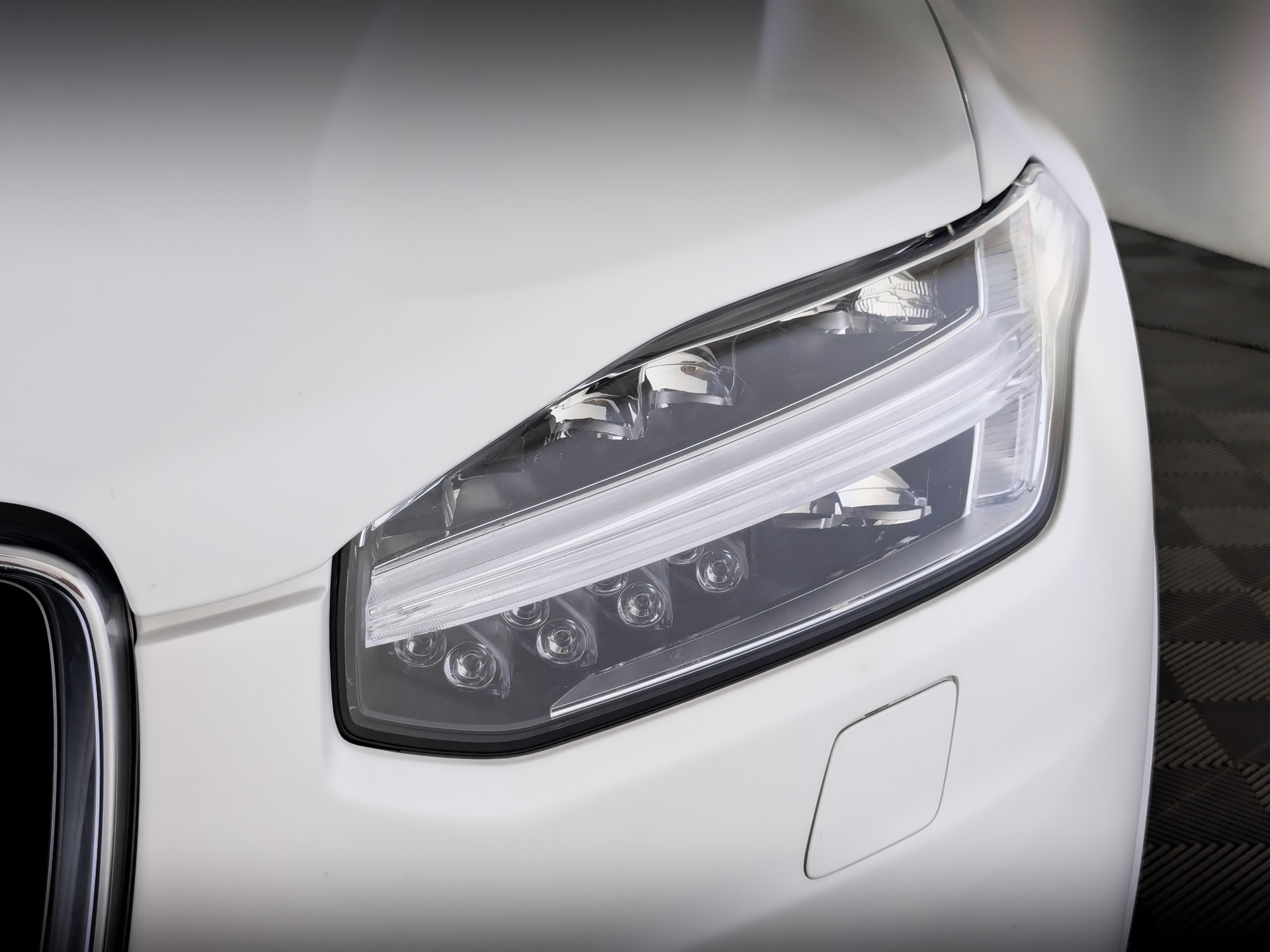 VOLVO XC90 2.00 (249 л.с), автомат, 2021, пробег 80 152 км