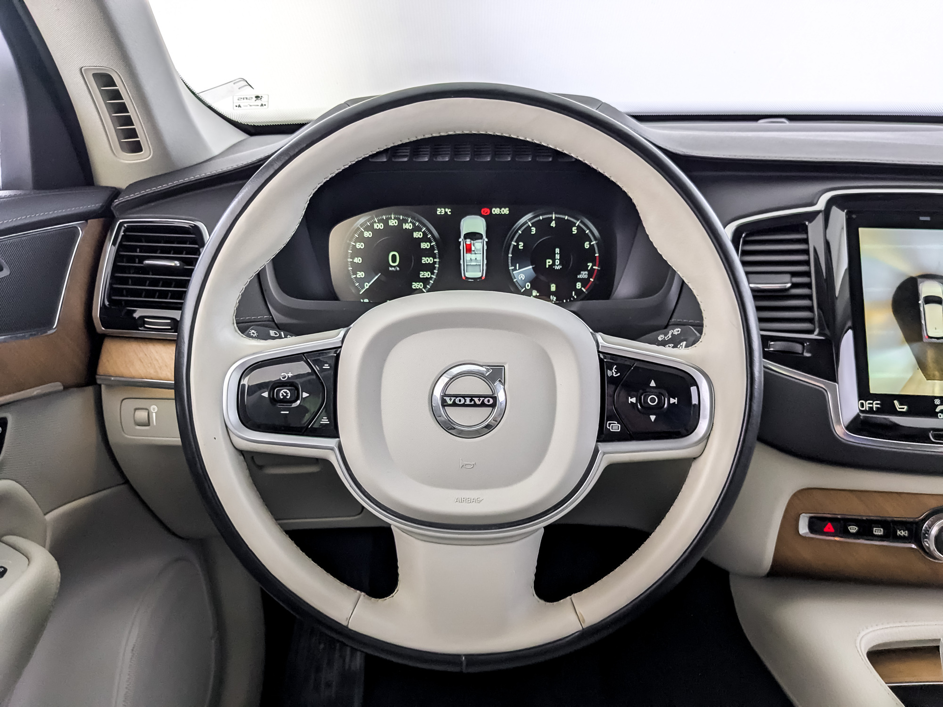 VOLVO XC90 2.00 (249 л.с), автомат, 2021, пробег 80 152 км