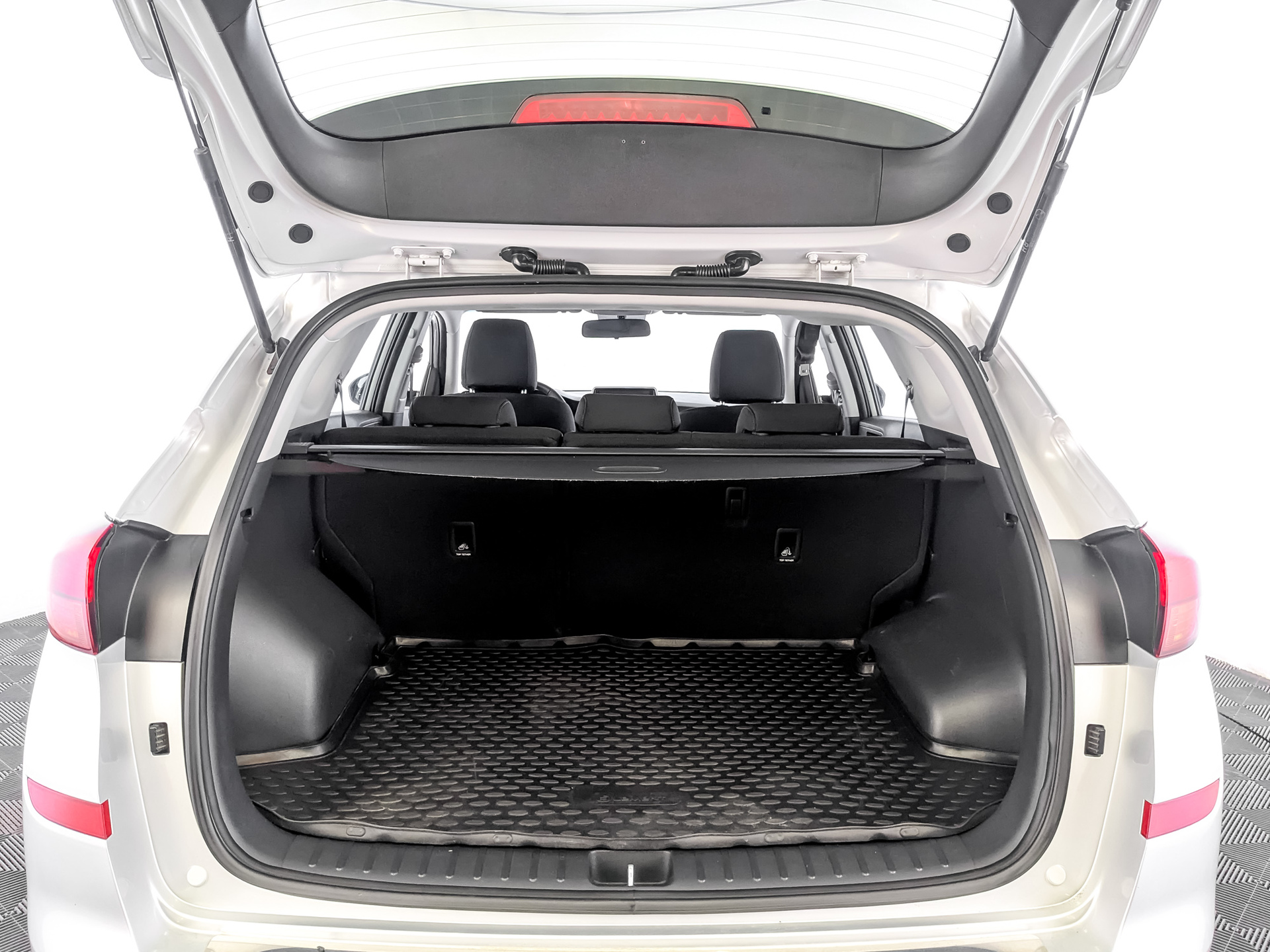HYUNDAI Tucson 2.00 (149 л.с), автомат, 2019, пробег 172 367 км