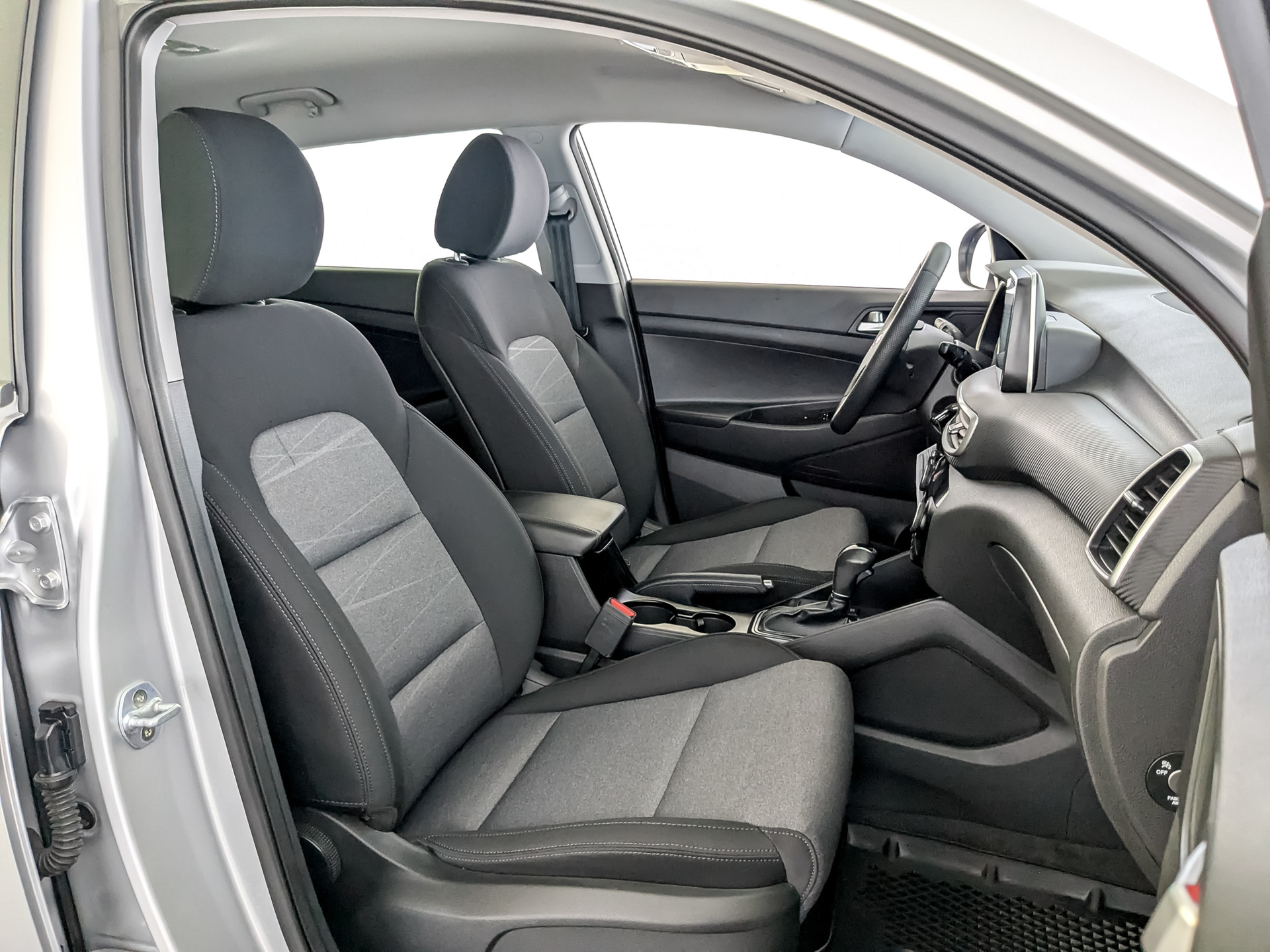 HYUNDAI Tucson 2.00 (149 л.с), автомат, 2019, пробег 172 367 км