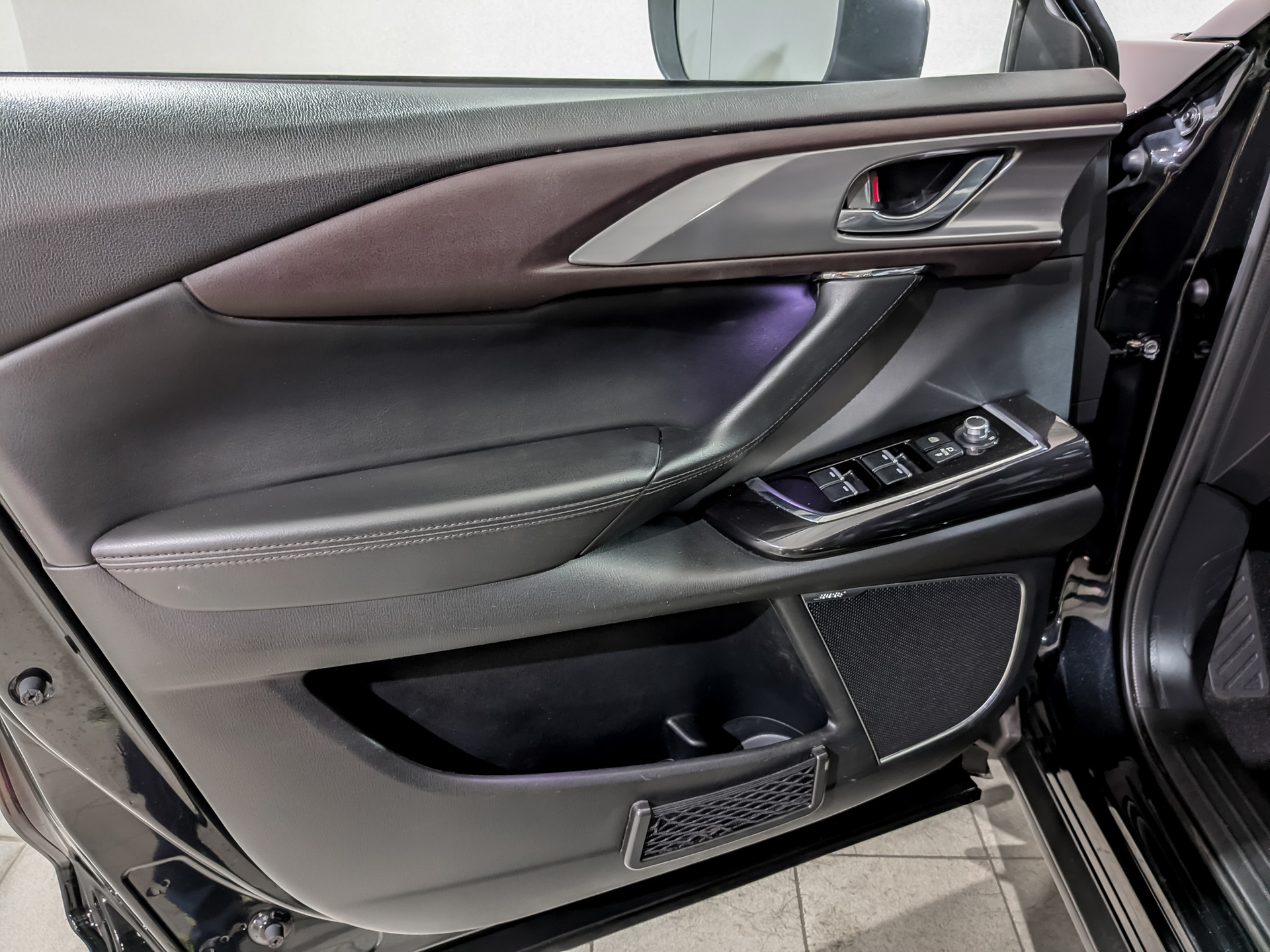 MAZDA CX-9 2.50 (231 л.с), автомат, 2018, пробег 114 842 км
