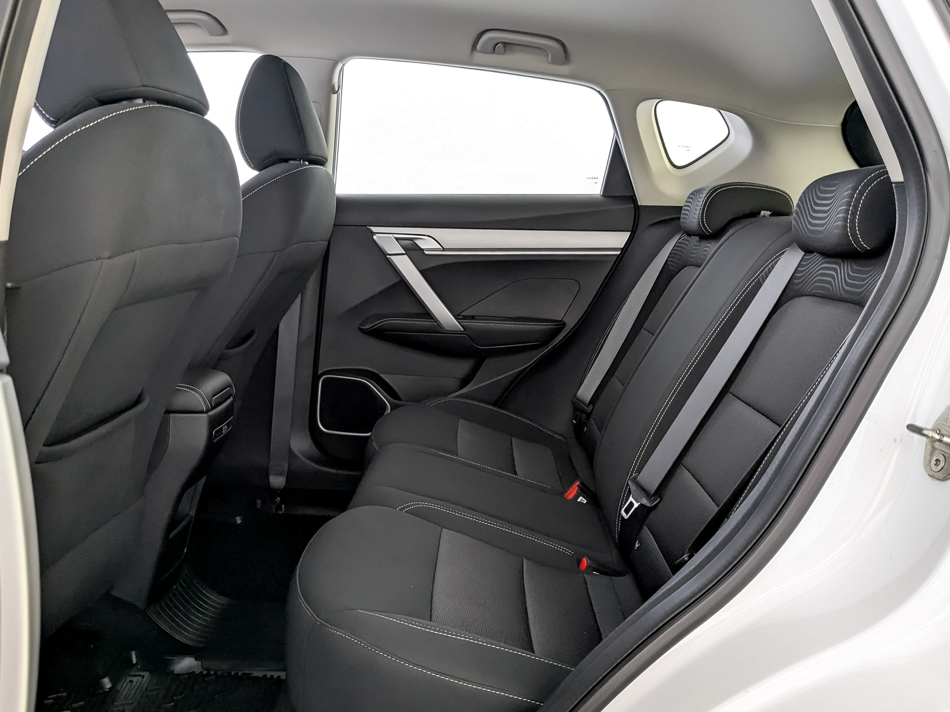 GEELY Coolray 1.50 (149 л.с), автомат, 2023, пробег 32 359 км
