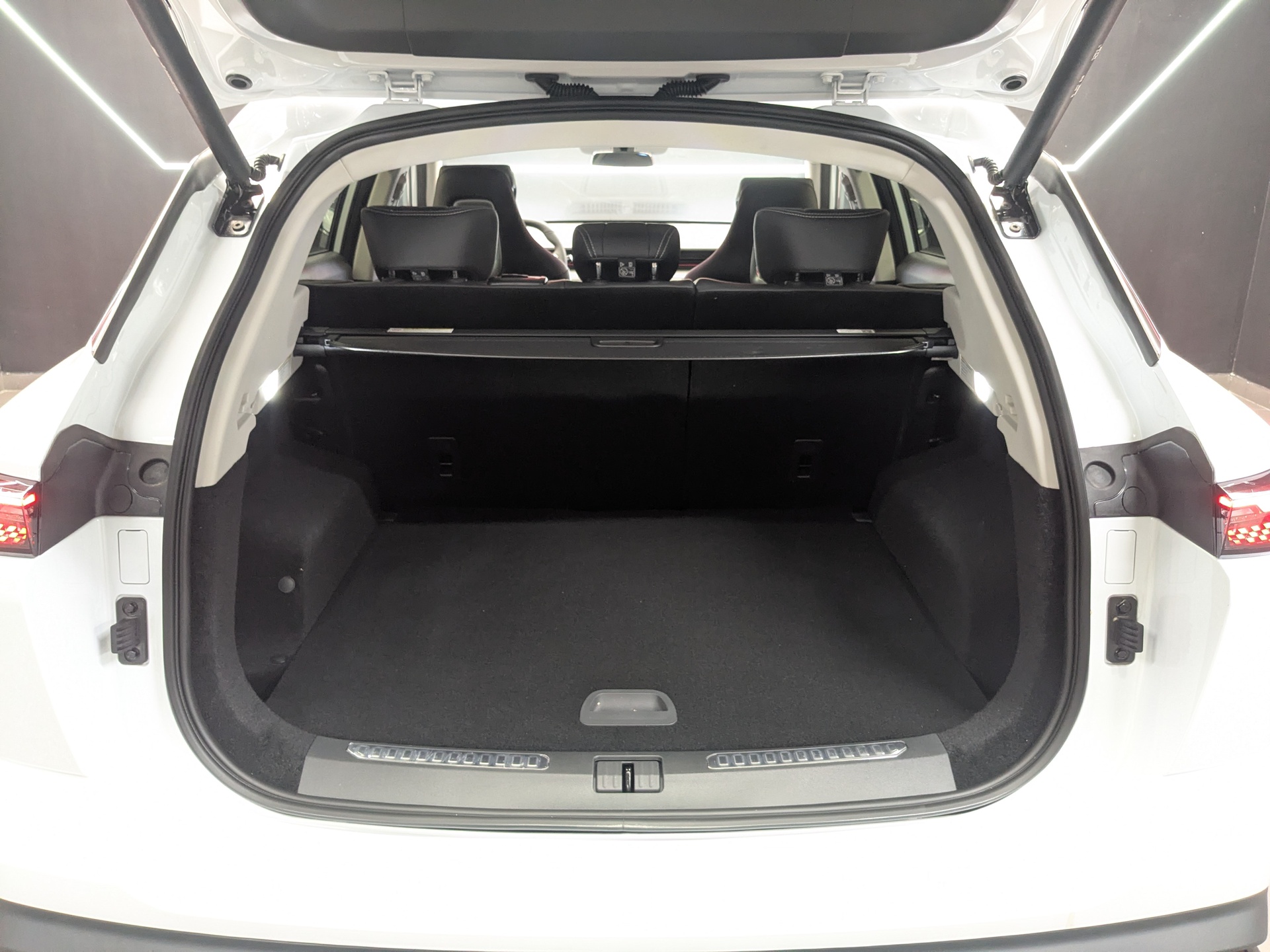 Фото Jetour Dashing Престиж (Luxury) 1.5T/147 6RT 2WD