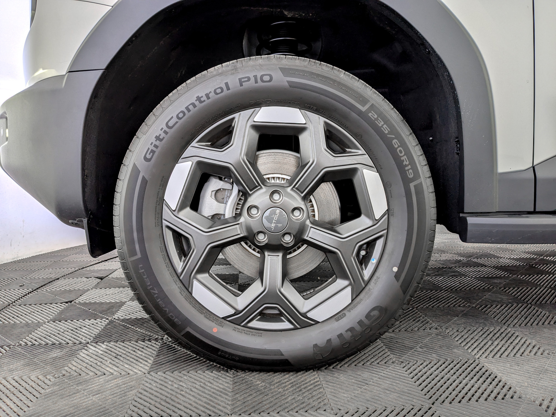 Фото Jetour T1 Премиум (Luxury) 2.0T/245 8AT 4WD