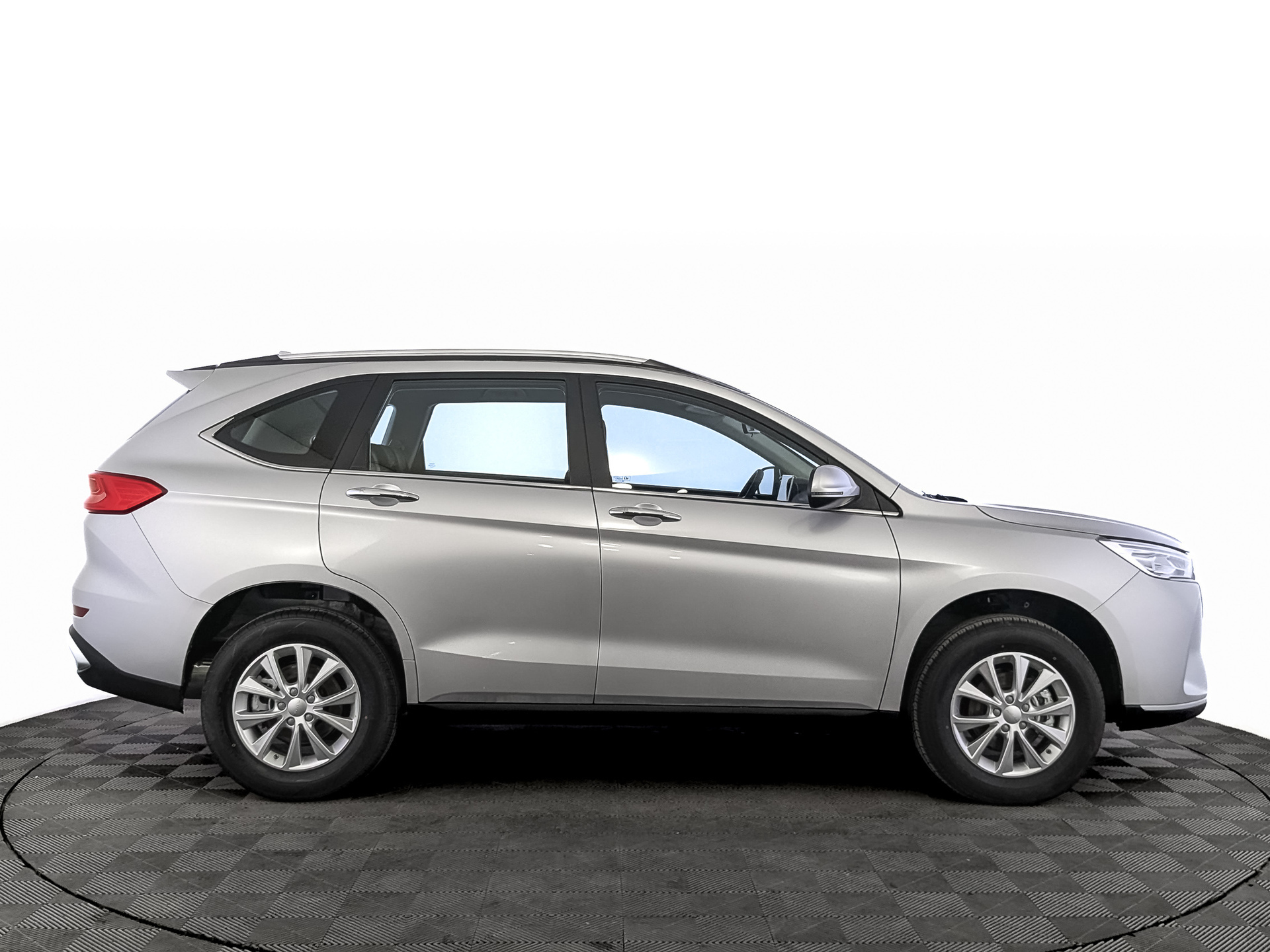 Фото Haval M6 Оптимум 1.5T/143 6MT 2WD
