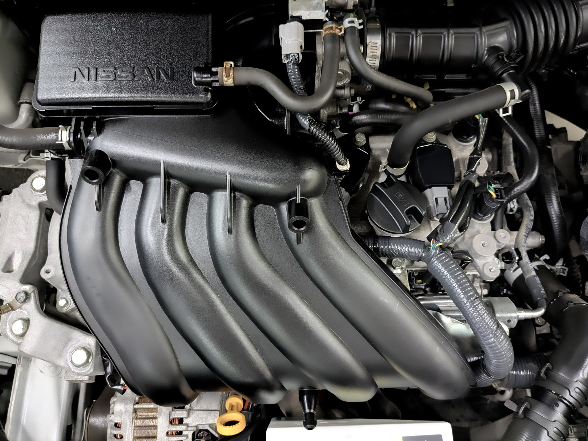 NISSAN Juke 1.60 (117 л.с), автомат, 2017, пробег 44 640 км