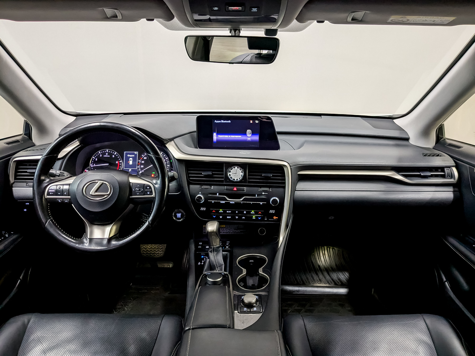 LEXUS RX 2.00 (238 л.с), автомат, 2019, пробег 167 465 км