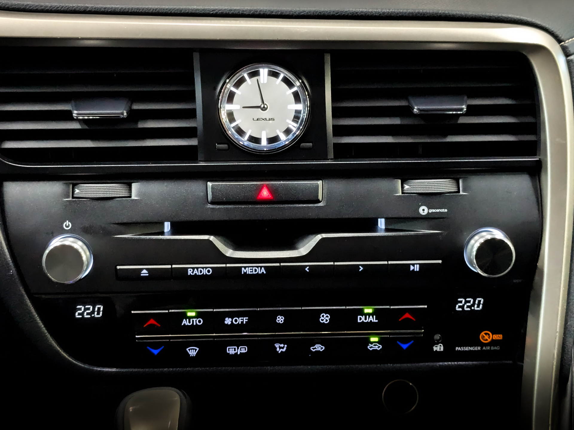 LEXUS RX 2.00 (238 л.с), автомат, 2019, пробег 167 465 км