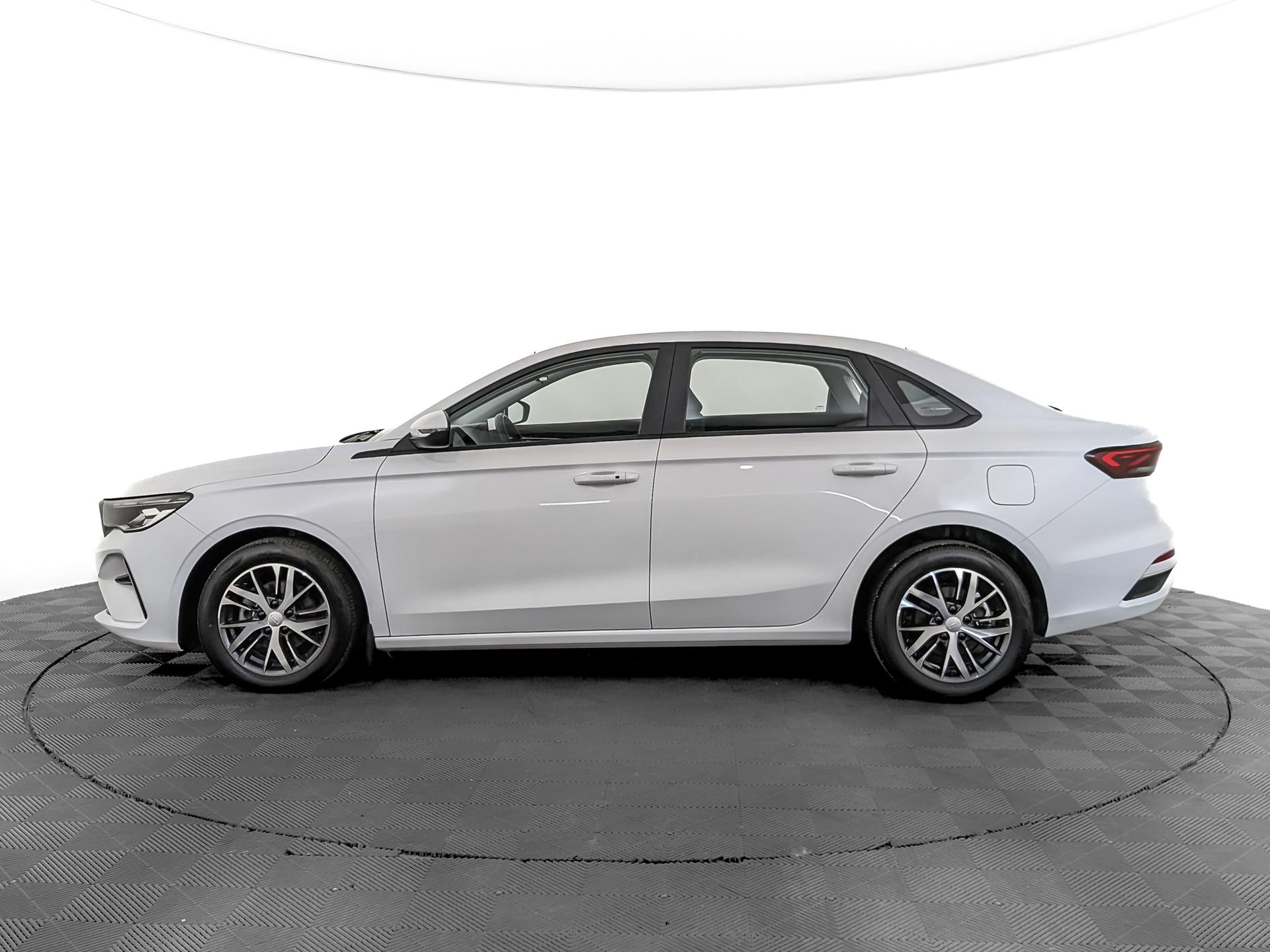 GEELY Emgrand 7 II 1.50 (122 л.с), автомат, 2024, пробег 4 947 км