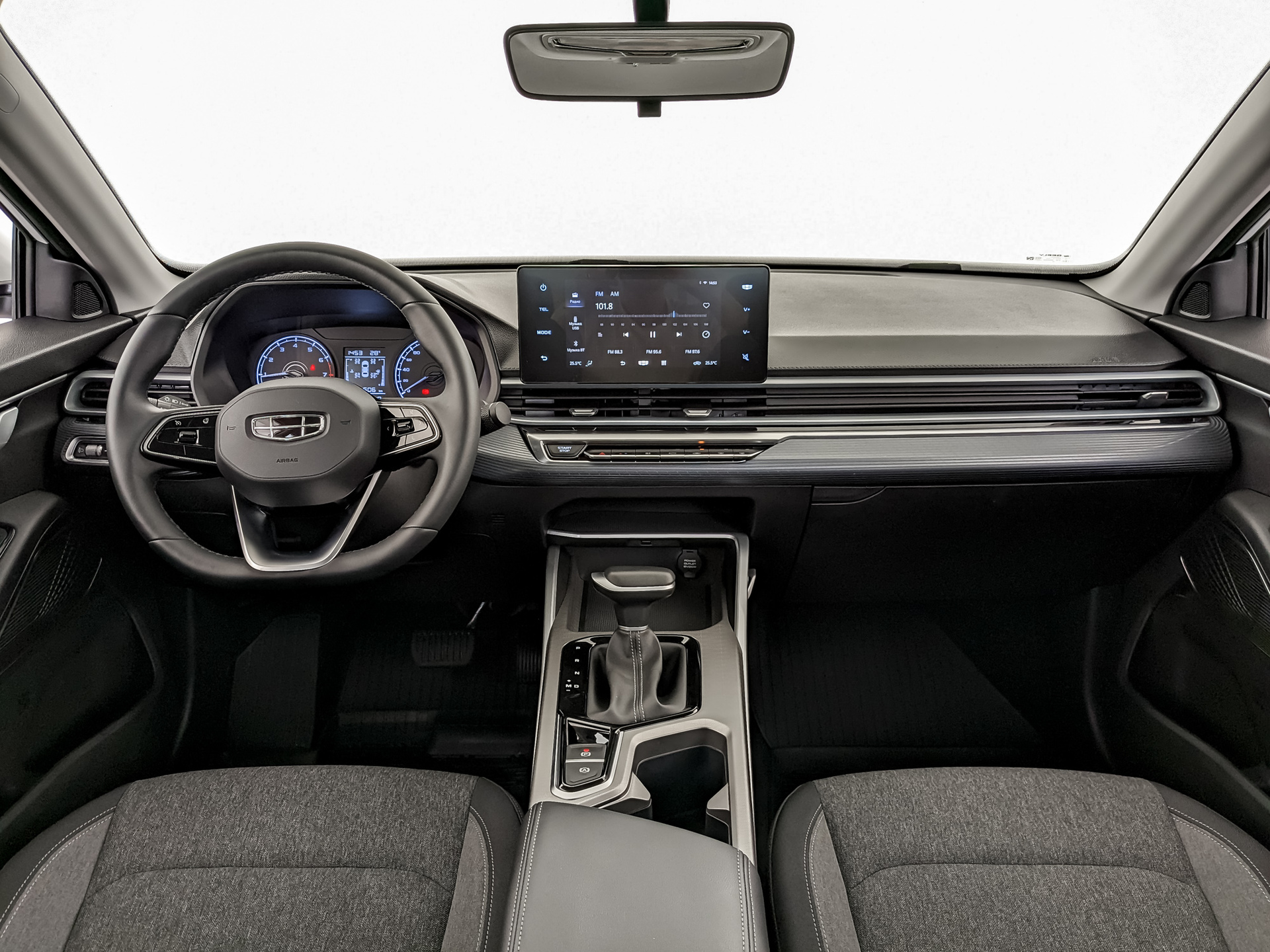 GEELY Emgrand 7 II 1.50 (122 л.с), автомат, 2024, пробег 4 947 км