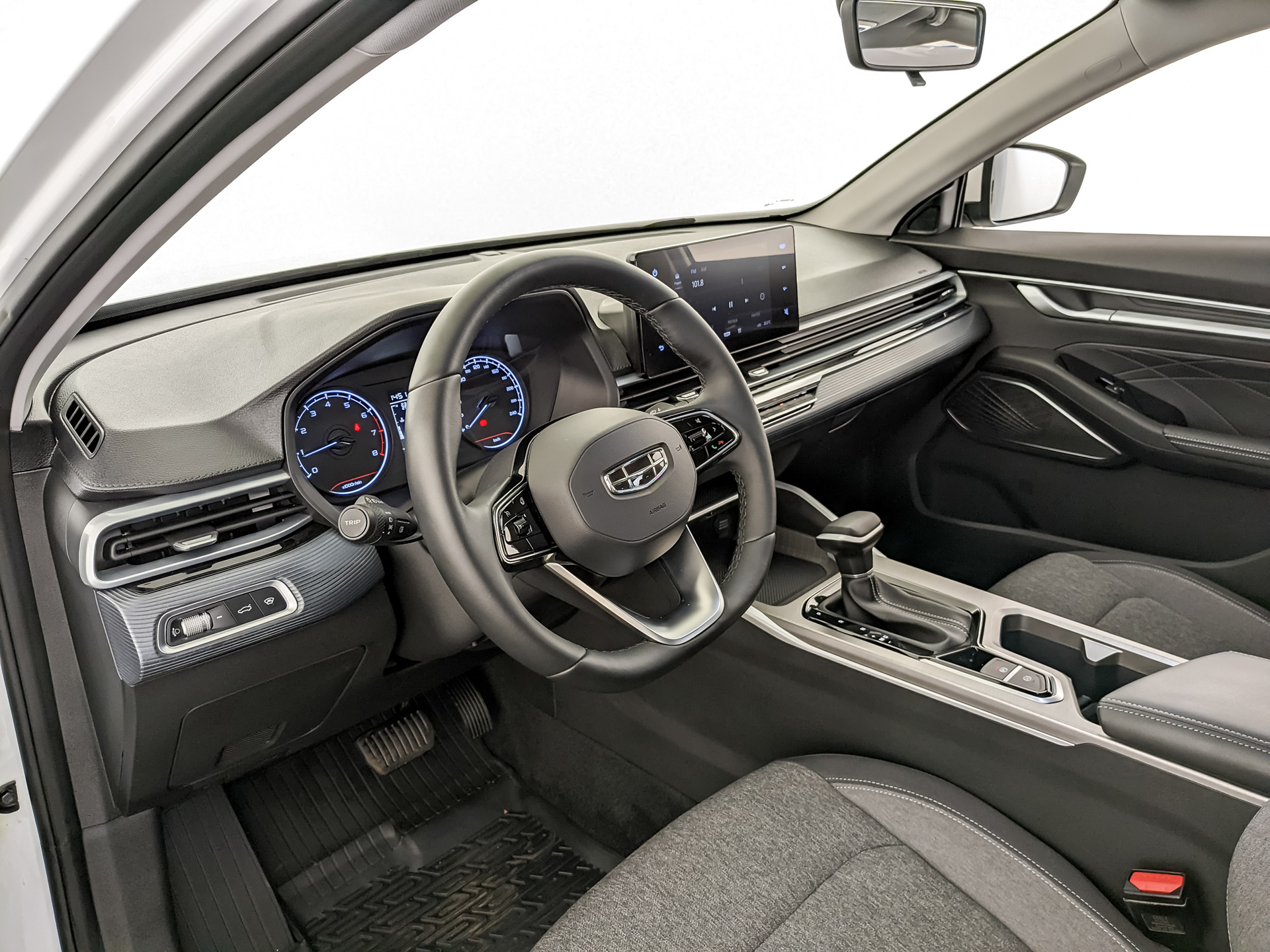 GEELY Emgrand 7 II 1.50 (122 л.с), автомат, 2024, пробег 4 947 км