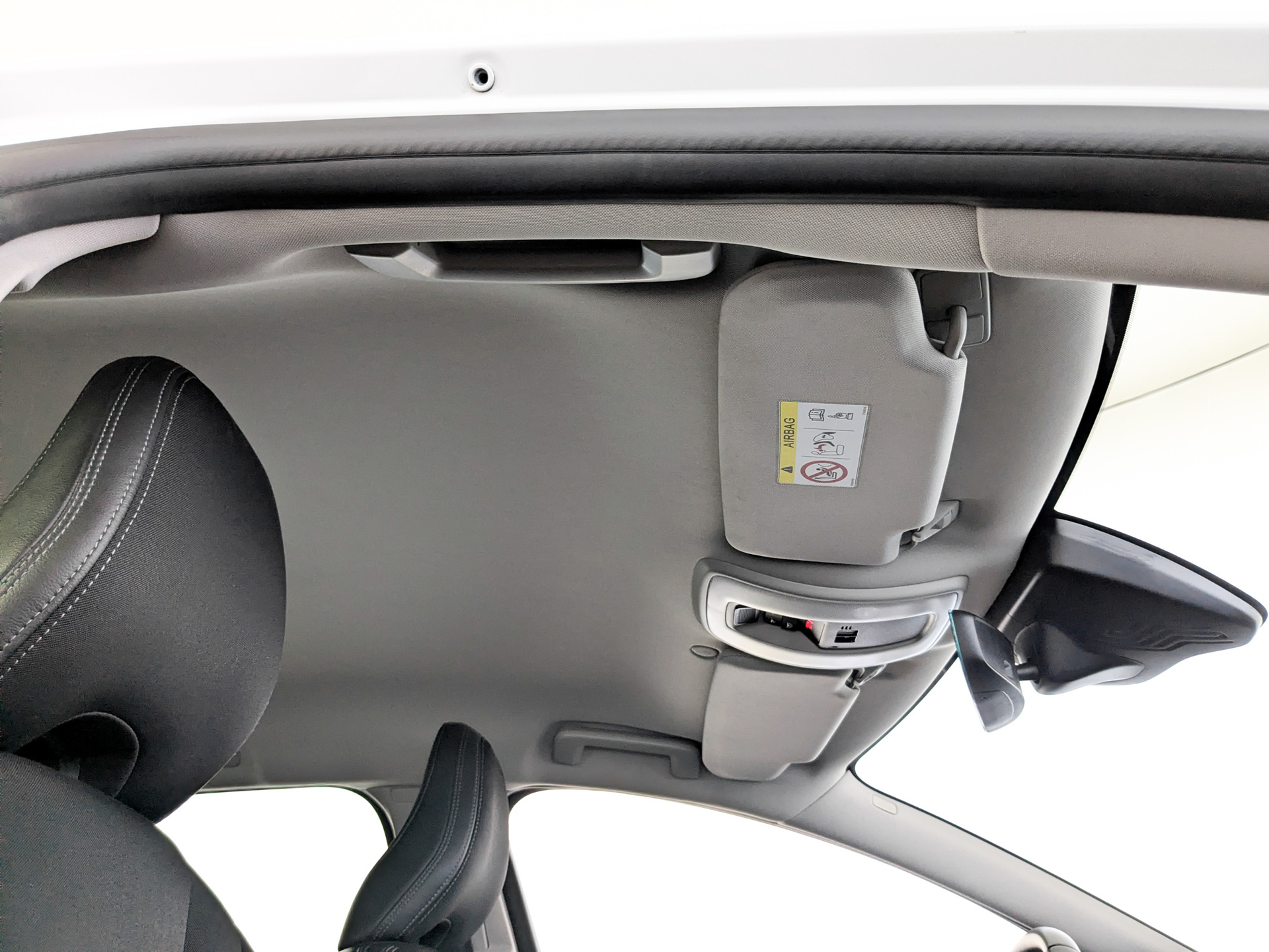 VOLVO V60 CC 2.00 (245 л.с), автомат, 2018, пробег 79 719 км