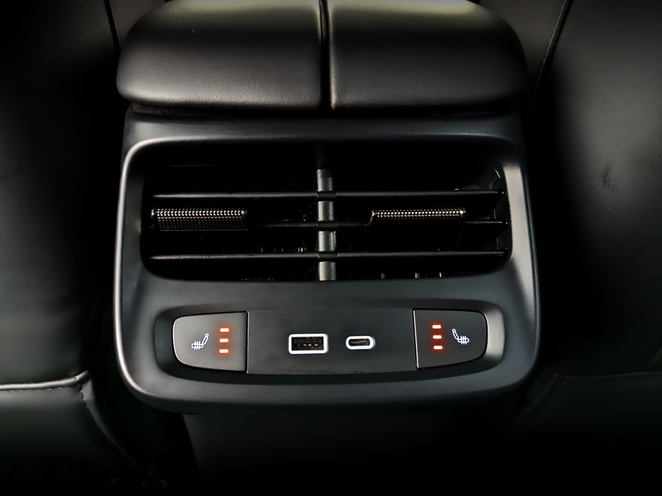 Фото Omoda C7 с пробегом 10945 км