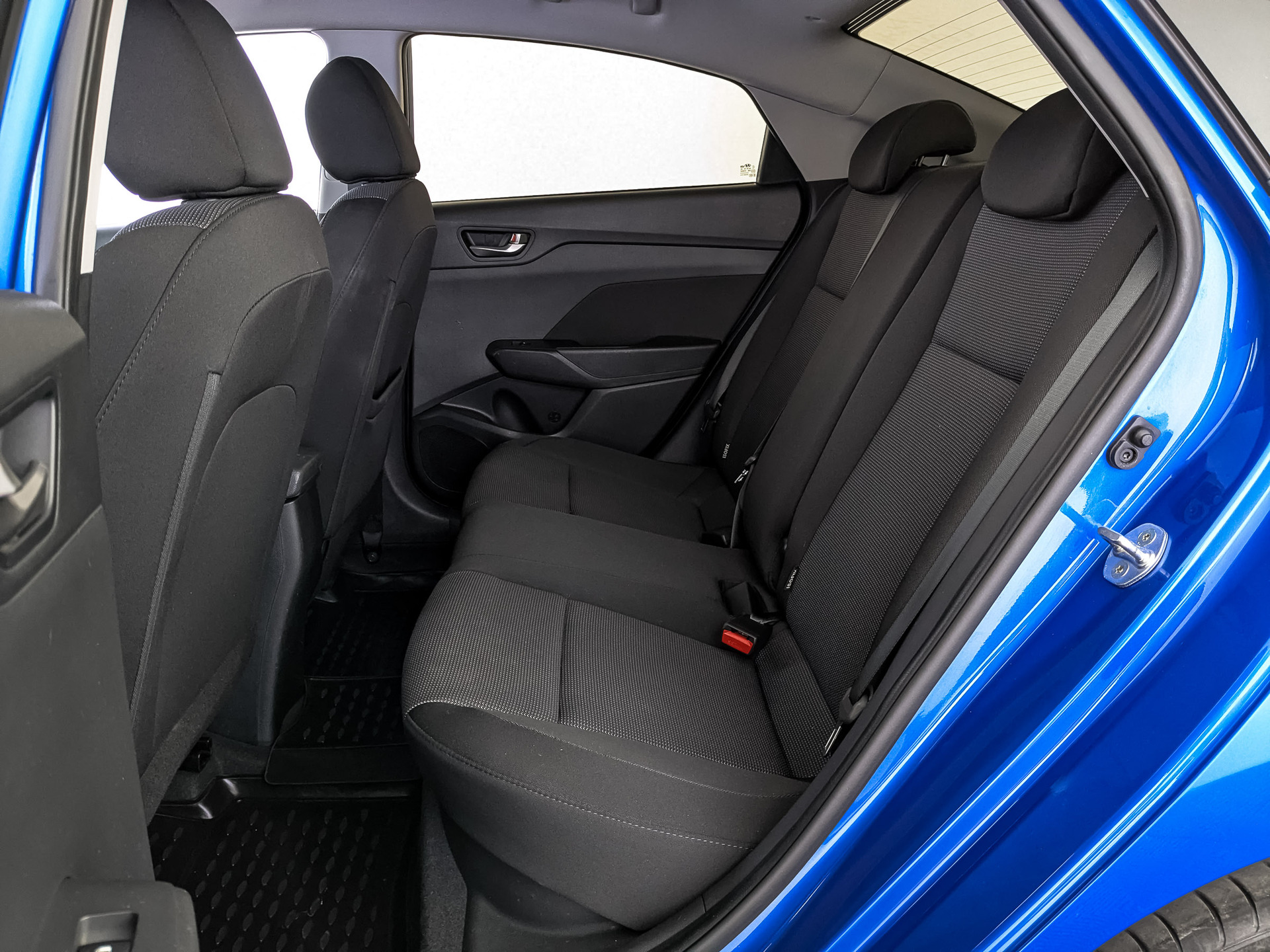 HYUNDAI Solaris 1.60 (123 л.с), автомат, 2019, пробег 64 302 км