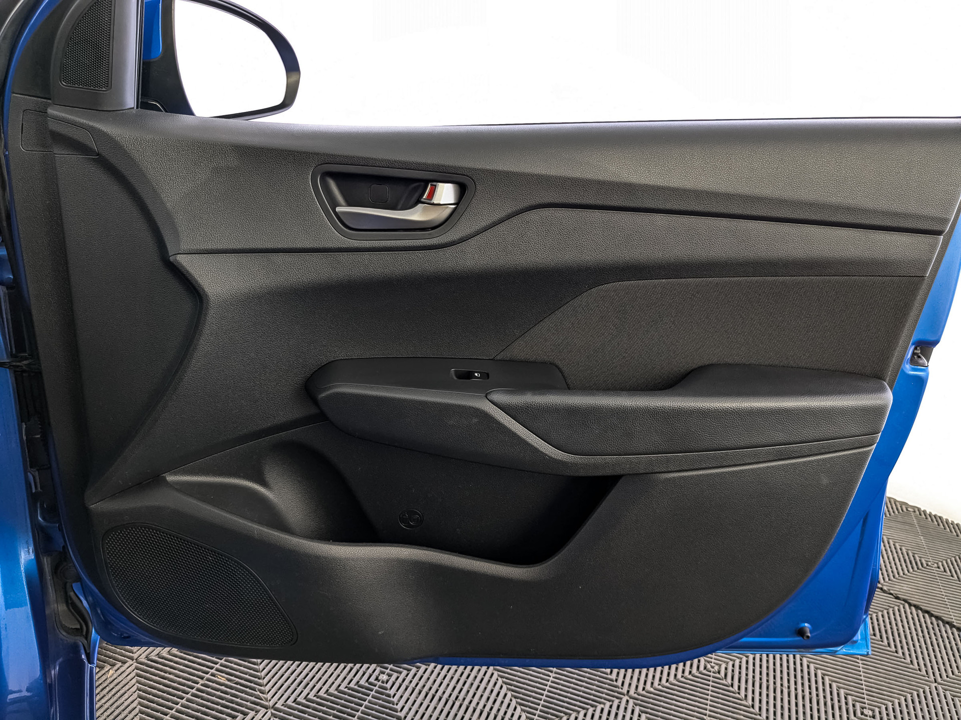 HYUNDAI Solaris 1.60 (123 л.с), автомат, 2019, пробег 64 302 км