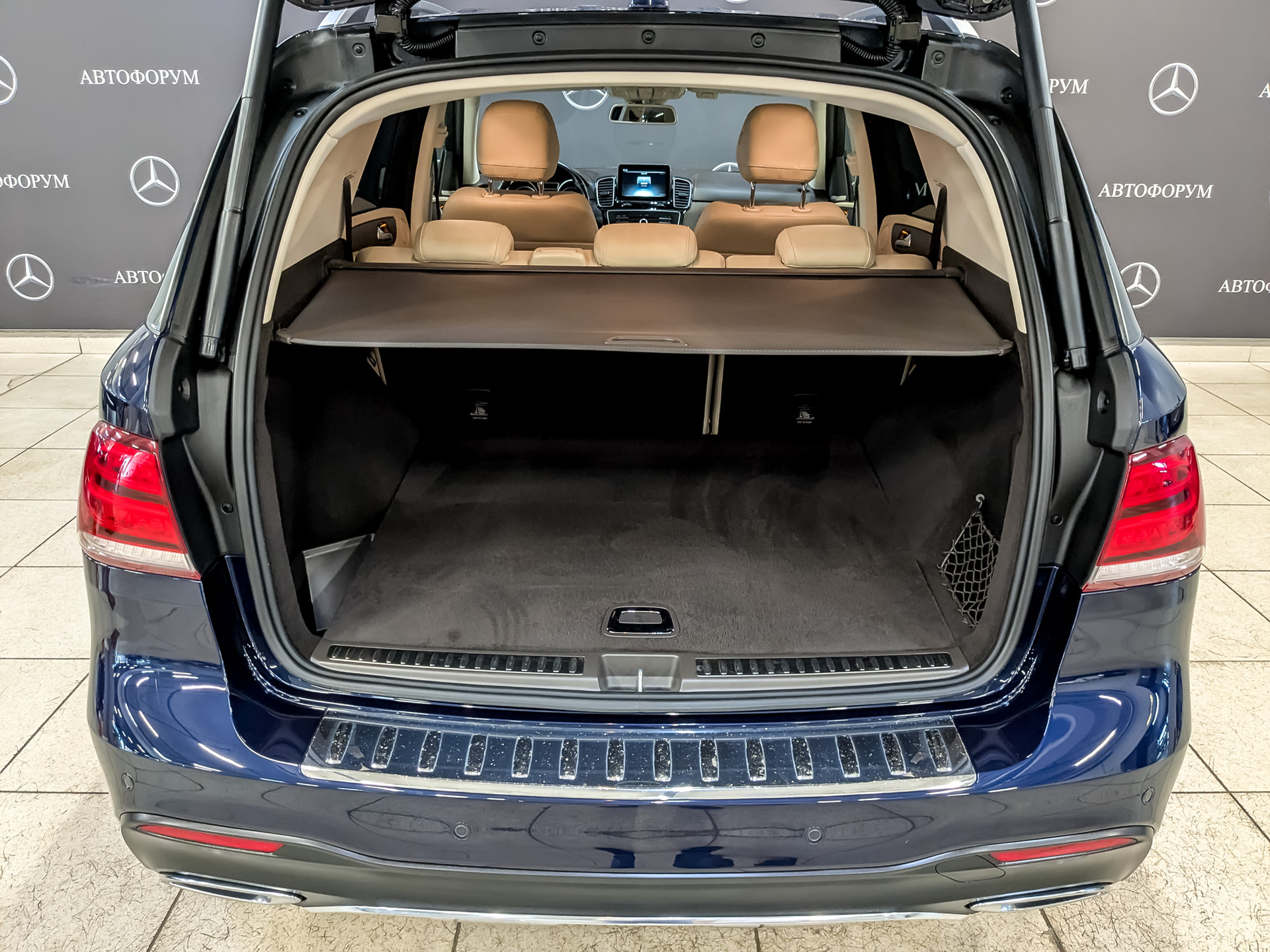 MERCEDES-BENZ GLE 2.10 (204 л.с), автомат, 2017, пробег 135 721 км