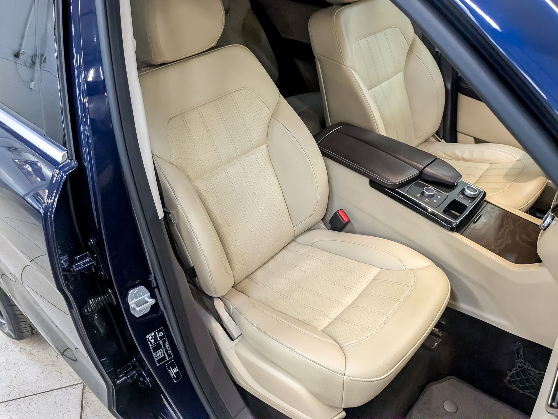 MERCEDES-BENZ GLE 2.10 (204 л.с), автомат, 2017, пробег 135 721 км